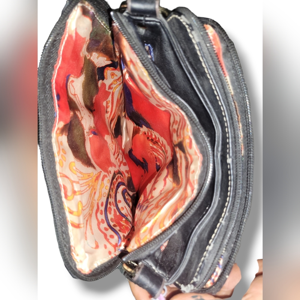 Tyler Rodan purse - Picture 5 of 8